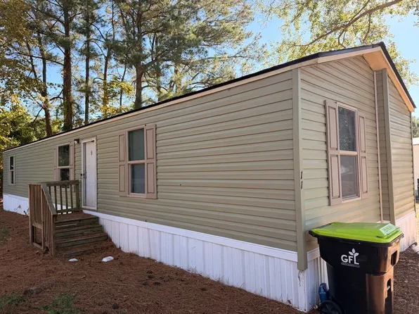 3525 E Elizabethtown Rd, Lumberton, NC