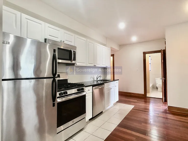 295 Convent Ave #33 — Photo 2