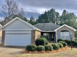 932 Sandstone Ln, Auburn, AL 36830