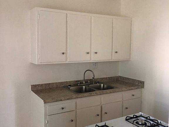 4th image of 12561 Shelley Dr APT 2