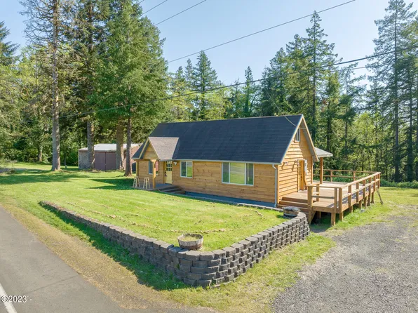 230 Elk City Rd, Toledo, OR 97391