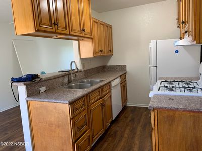 709 S Lincoln St APT 8, Santa Maria, CA, 93458