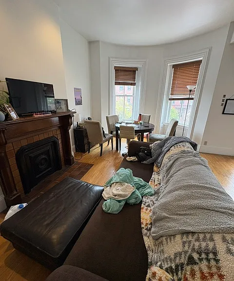 523 Columbus Ave #D — Photo 1