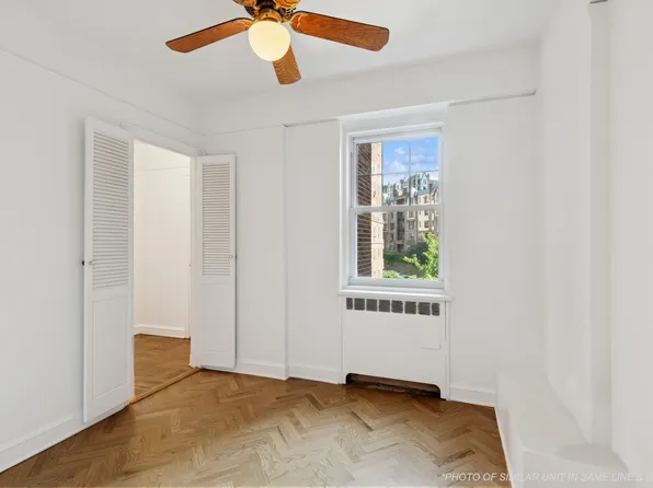 120 Cabrini Boulevard image 9 of 24