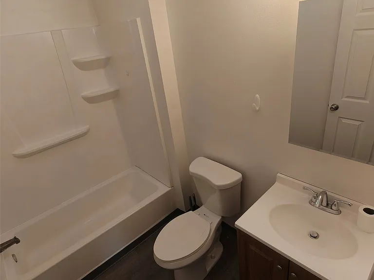 145 Floral Ave #4 — Photo 12