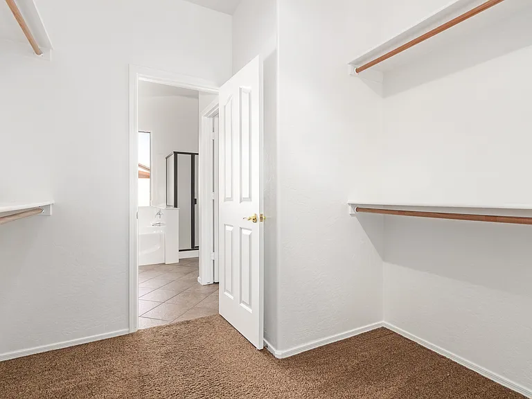 4384 E Cherry Hills Dr — Photo 17