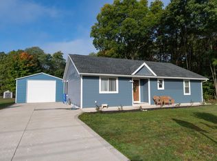 56131 Butternut Rd, South Bend, IN 46619