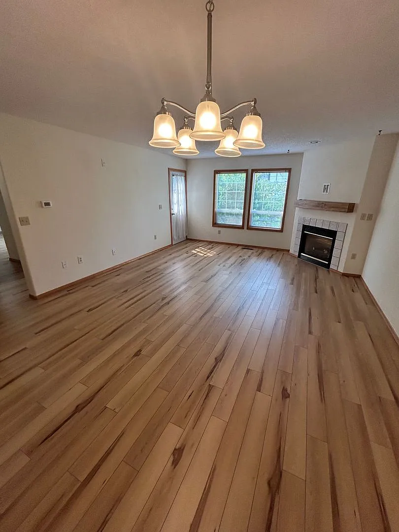 Nice 3 Bedroom, 2 Bath Townhome in McMinnville — Photo 3