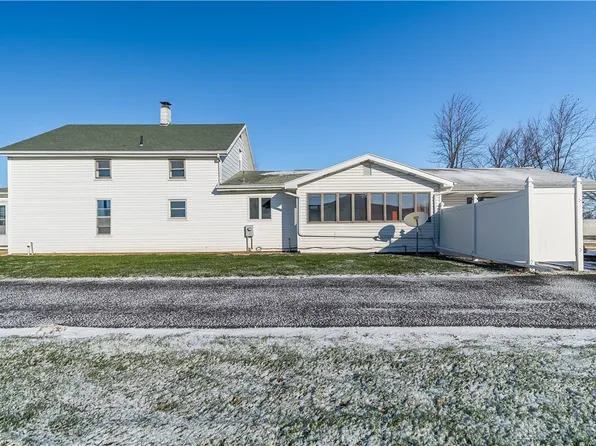 7227 Spiker Rd, Piqua, OH 45356