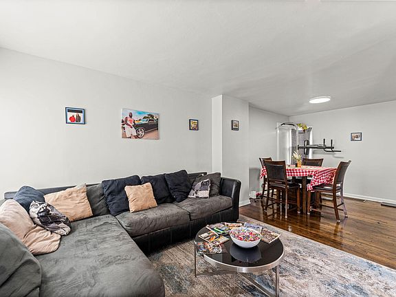 3rd image of 521-25 Taney St