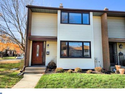 931 Jamestown Rd, East Windsor, NJ, 08520