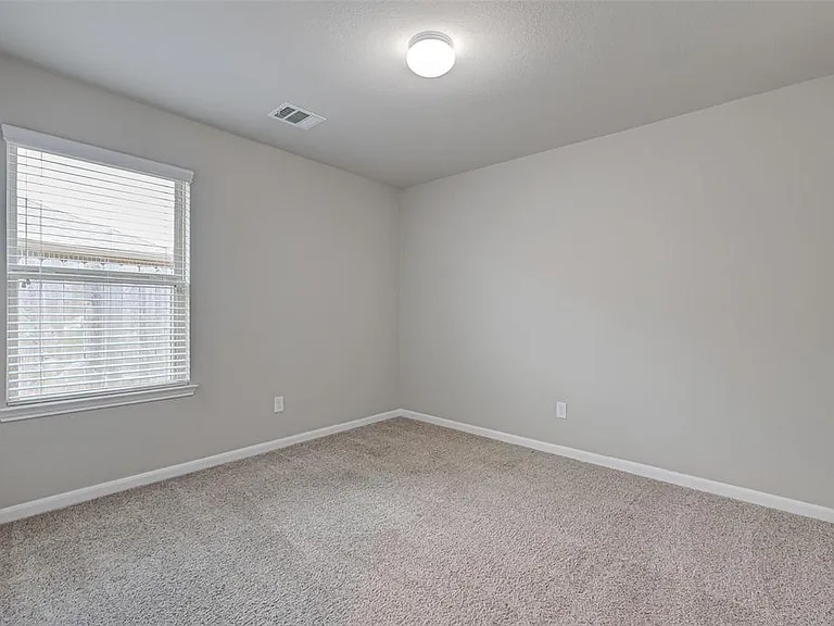 2206 Mirror Ridge Ct — Photo 21