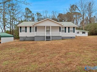 7048 Apple Grove Rd, Baileyton, AL 35019