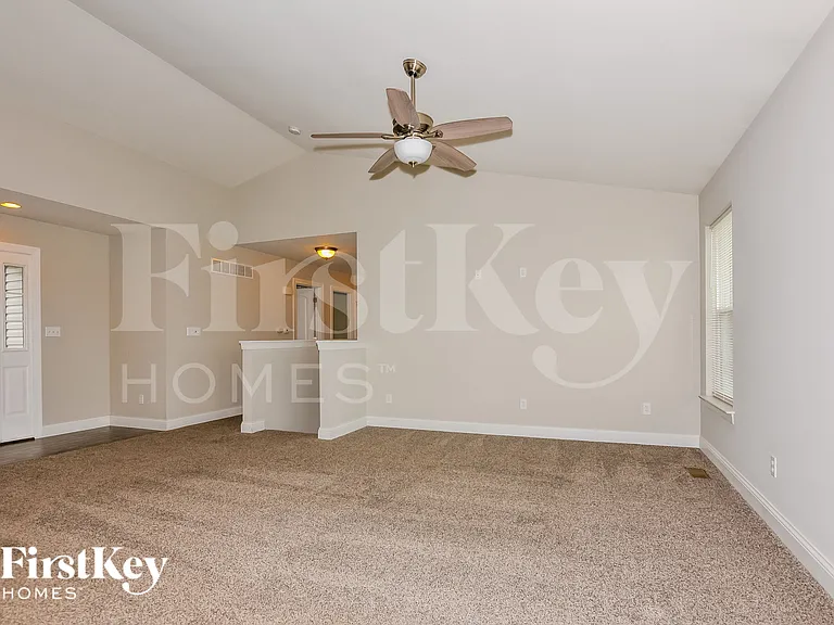 159 Hadley Grove Dr — Photo 4