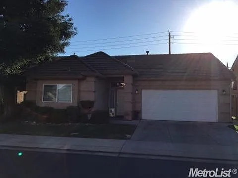 2009 Trafalgar Dr photo 1