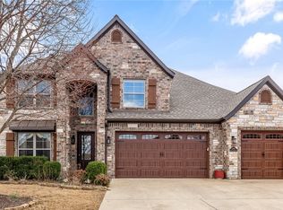 1502 NE Greenbrier Ct, Bentonville, AR 72712