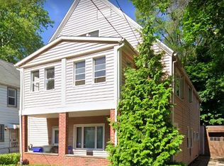 1908 Coltman Rd, Cleveland, OH 44106