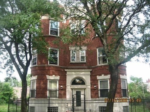 1st image of 4747 S Saint Lawrence Ave APT 2S