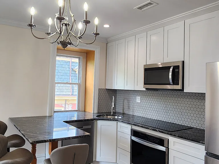 3400 Pearl St #3 — Photo 3