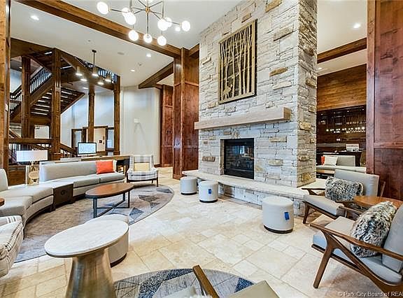 3rd image of 3551 N Escala Ct #408