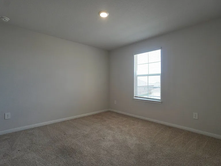 115 Bethpage Dr — Photo 26
