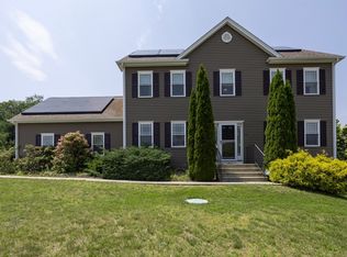 51 Glenside Dr, Blackstone, MA 01504