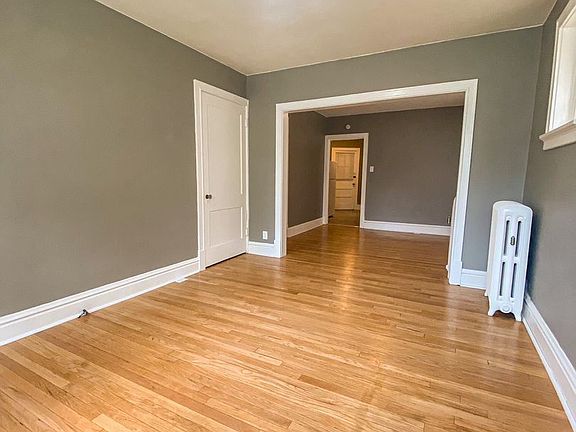 2nd image of 4994 Mardel Ave #4994