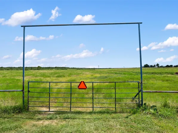 1775 County Road 305, Jarrell, TX 76537