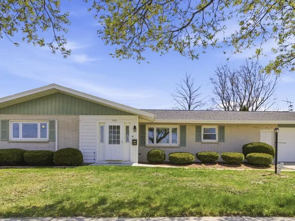 1409 S 26th STREET, Manitowoc, WI 54220