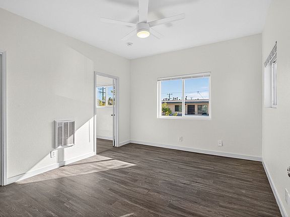3rd image of 2212 Myrtle Ave APT 7