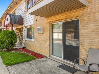 501 Carlysle Dr APT 9, Clarendon Hills, IL, 60514