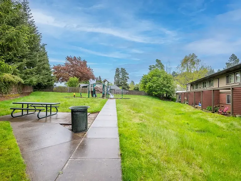23455 SW Main St — Photo 7