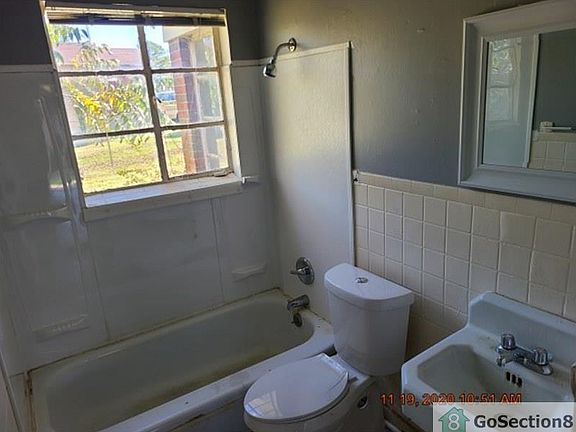 5th image of 1000 West Ave #2