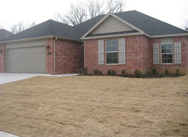 1st image of 1203 Blue Willow Ave