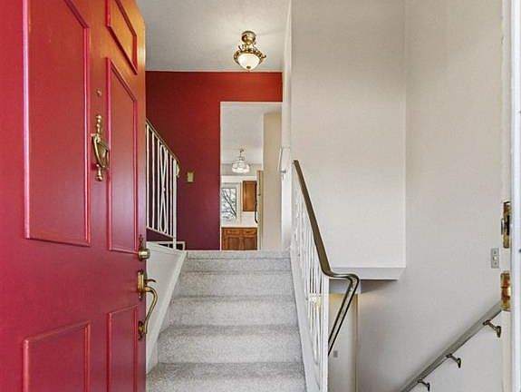 4th image of 1219 N Hunterquay Hl NW