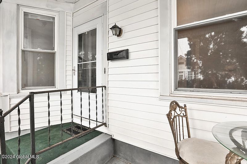 2nd image of 106 Arcadia Avenue
