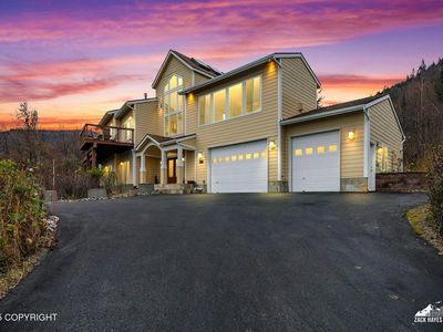 10607 Alethas Mountain Way, Anchorage, AK, 99507
