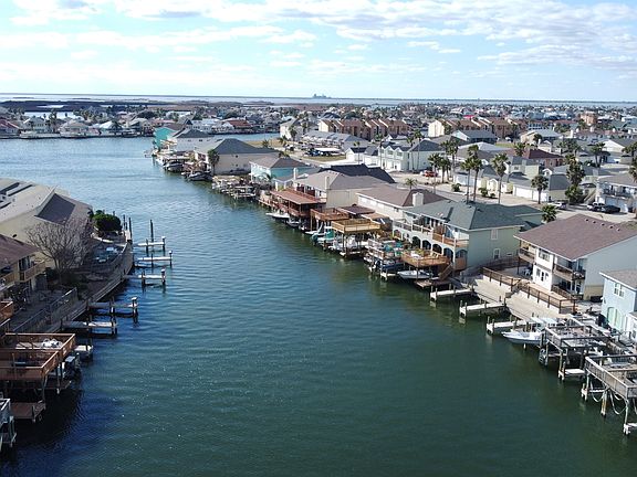 2nd image of 14001 Fortuna Bay #2