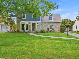 2724 Sherwood Rd, Columbus, OH 43209