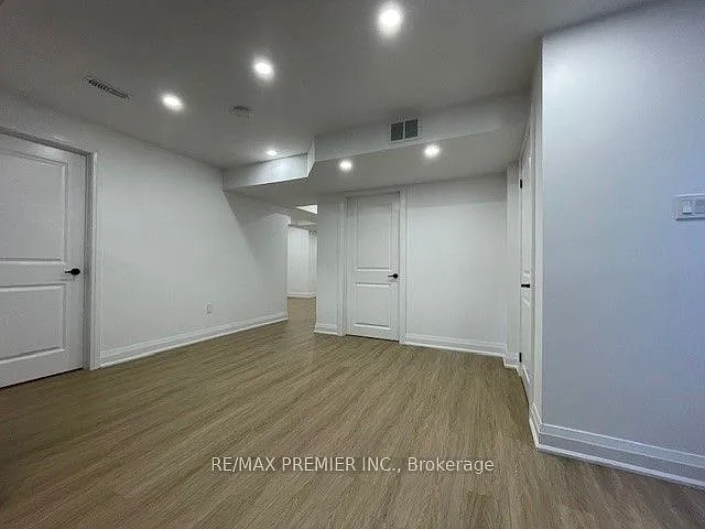 10 Stanton Ave #BASEMENT — Photo 8