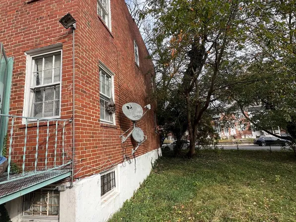 300 Denison St, Baltimore, MD 21229