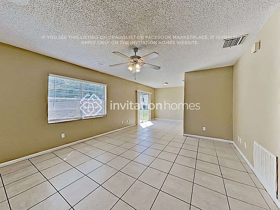 4th image of 432 Regal Park Dr