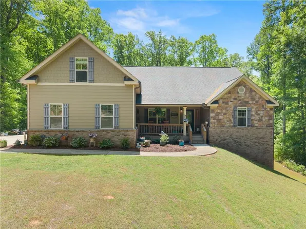 675 Oconee Ln, Commerce, GA 30529