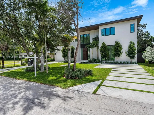 970 NE 92nd St, Miami Shores, FL 33138