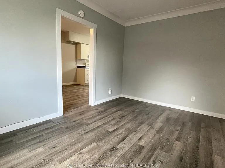 1415 Bruce Ave — Photo 6