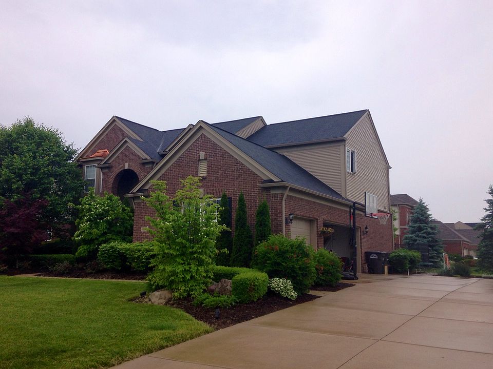 3 car garage
