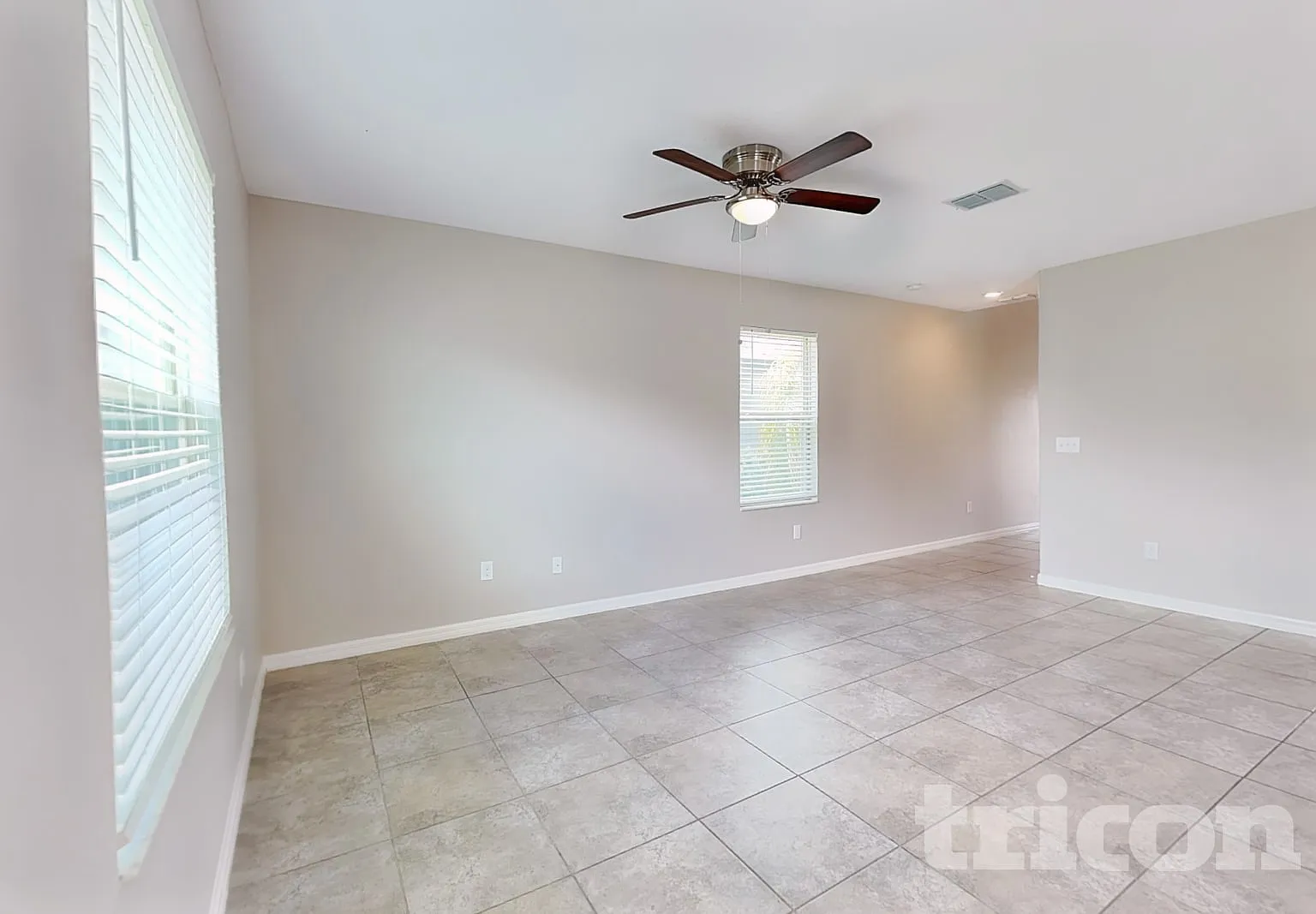 10027 Rosemary Leaf Lane Riverview FL — Photo 3