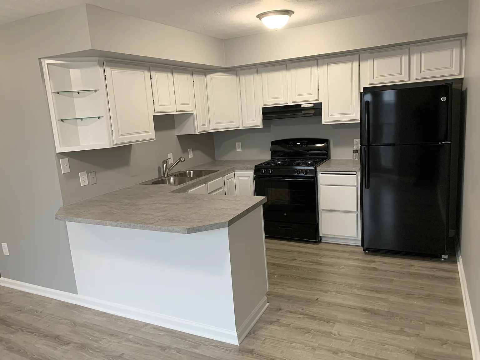 2614 Old National Pike - A — Photo 2