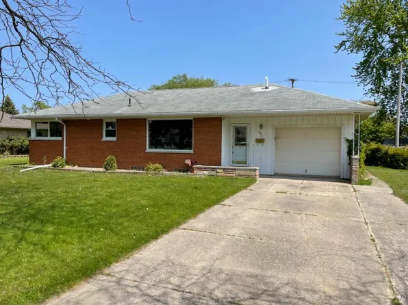 251 Tucker St, Harbor Beach, MI 48441
