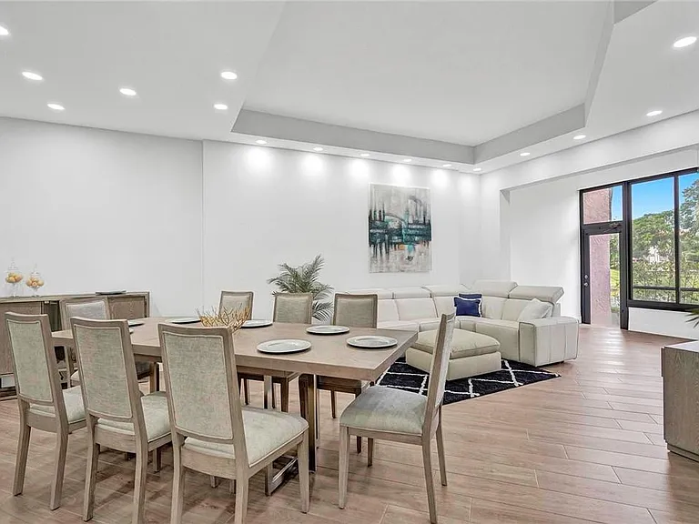 7484 La Paz Blvd #101 — Photo 2